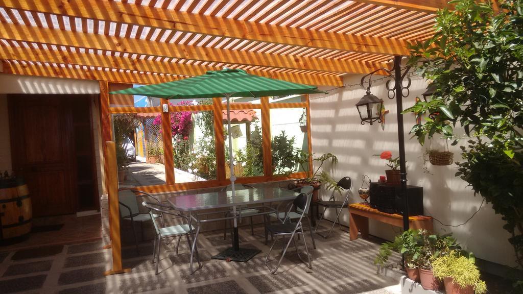 Hostal Miramar فالبارايسو المظهر الخارجي الصورة