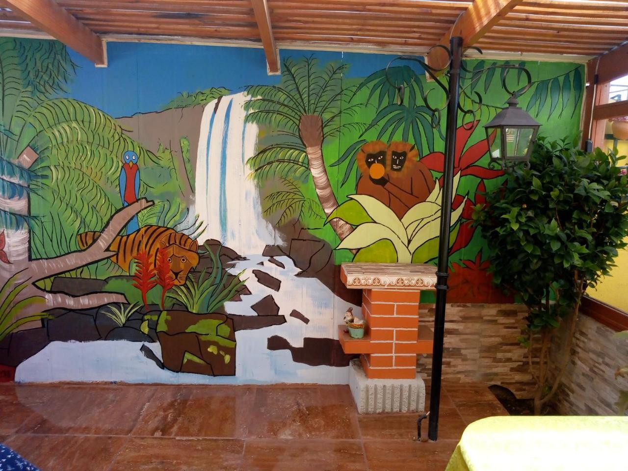 Hostal Miramar فالبارايسو المظهر الخارجي الصورة